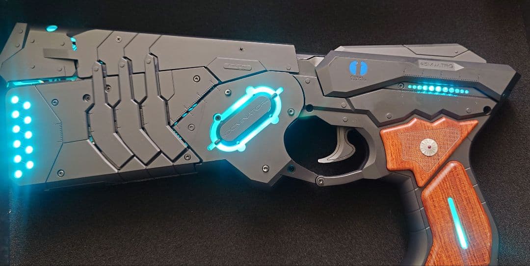 【限定品】ドミネーター SPECIAL EDITION (携帯用ケース付き)