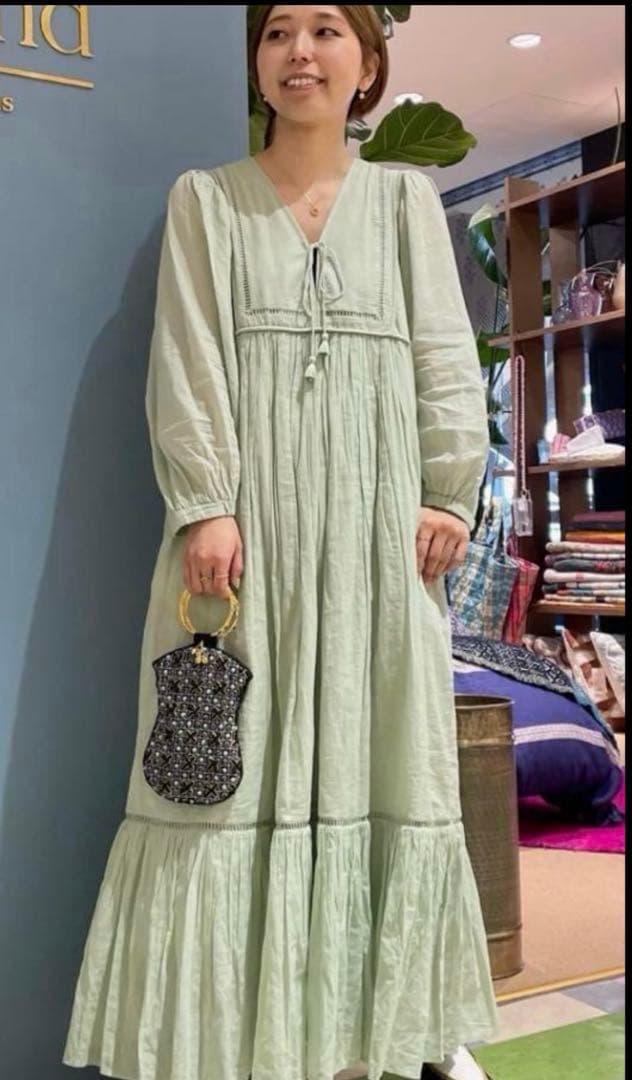 ミントグリーン ロングワンピース 長袖