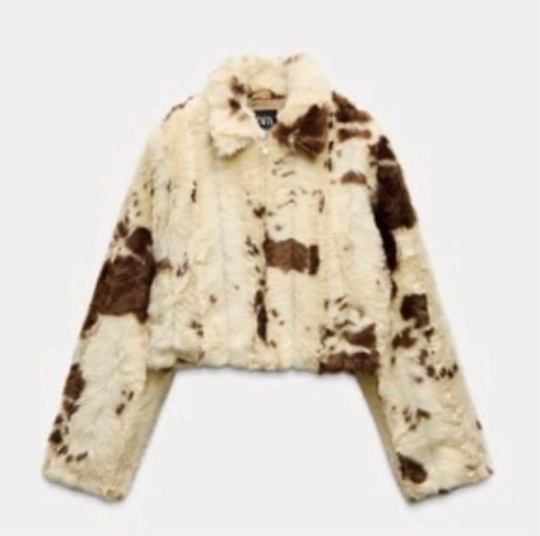 牛柄クロップドファーコート　ZARA