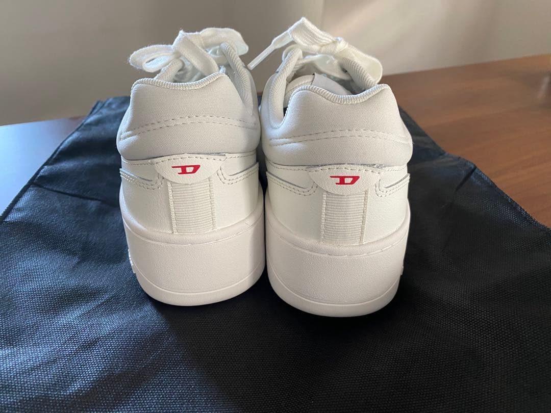 DIESEL ホワイト 厚底スニーカー デニムディビジョン