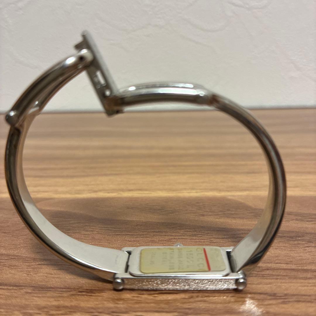 電池交換・整備済み GUCCI 1500L レディース 腕時計 ブラック文字盤