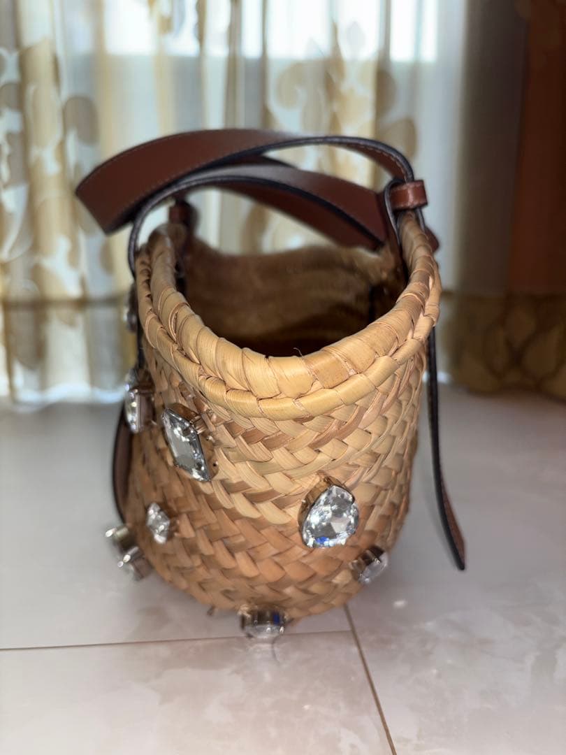 yu※a様LOEWE クリスタル装飾 かごバッグ