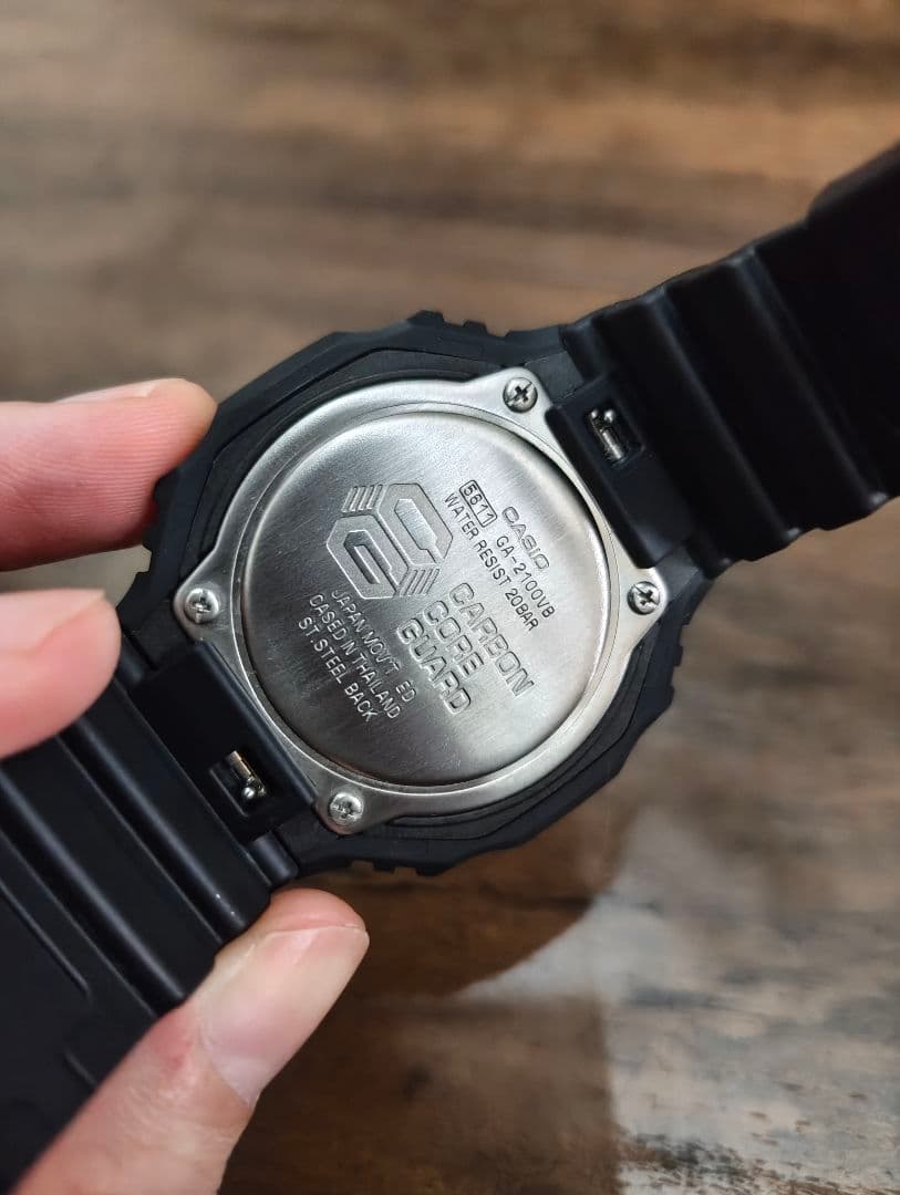 G-SHOCK　GA-2100VB-1A　アナデジ　海外モデル