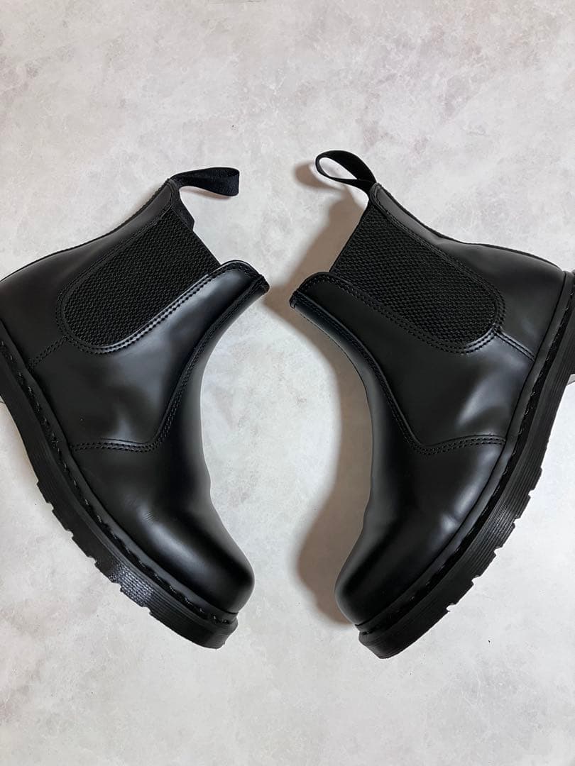 Dr.Martens 2976 MONO チェルシー ブーツ