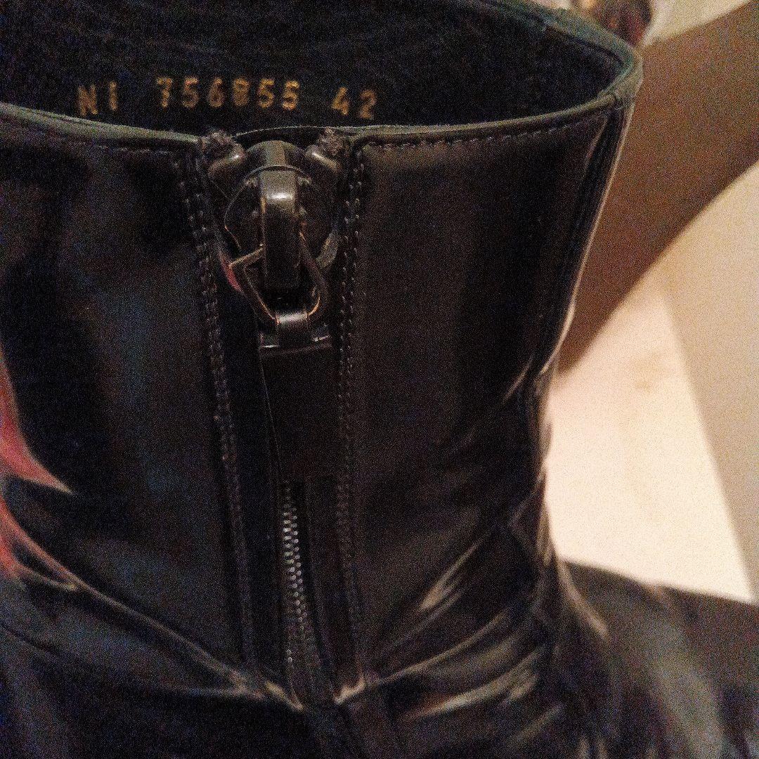 ゆうう　【希少】サンローラン 23AW XIVzipブーツ