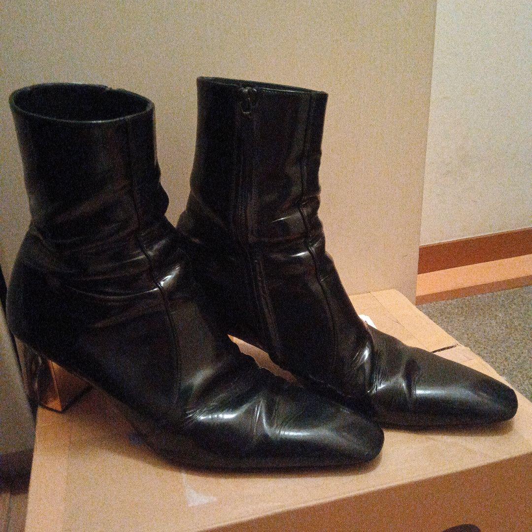 ゆうう　【希少】サンローラン 23AW XIVzipブーツ