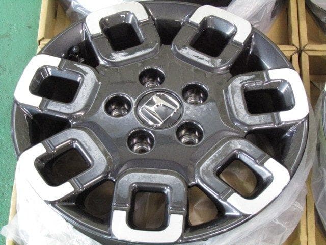 【新車外し品】ホンダ　GT系　フリード　Crosstar（クロスター）純正