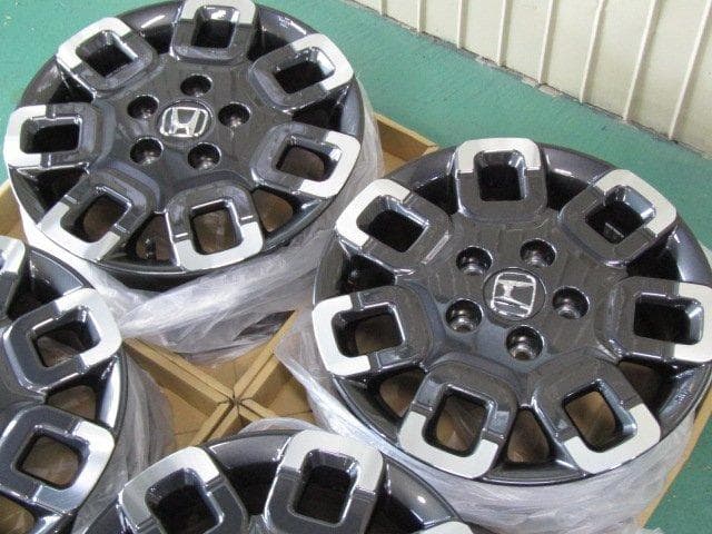 【新車外し品】ホンダ　GT系　フリード　Crosstar（クロスター）純正