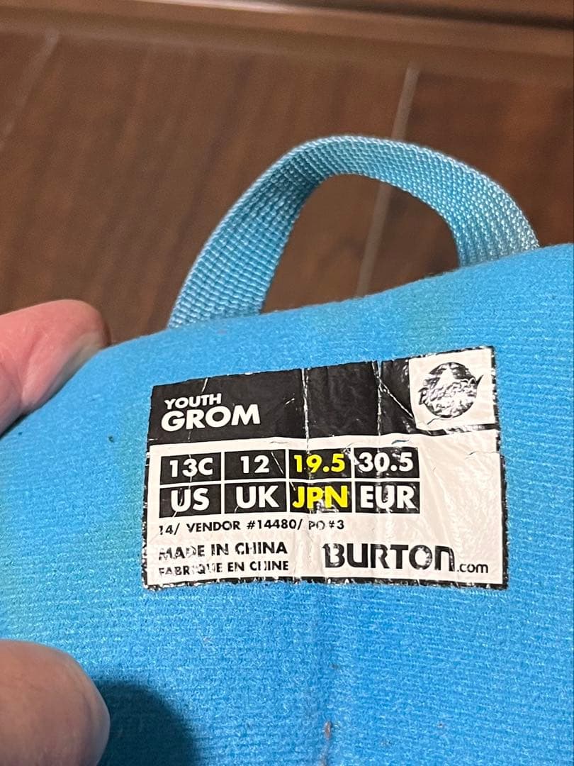 Burton キッズ　スノーボード4点セット