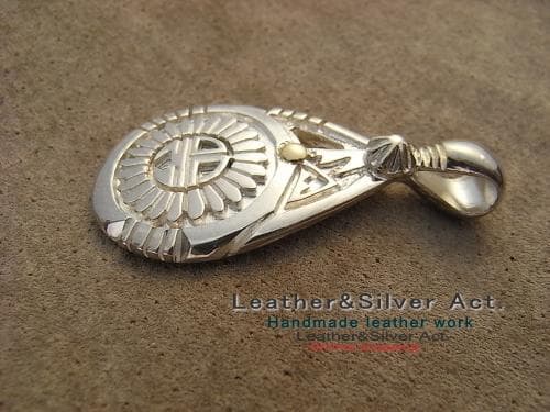 ネックレスサンフェイス　ペンダントトップ（ホピ族）スターリング925 ネックレス