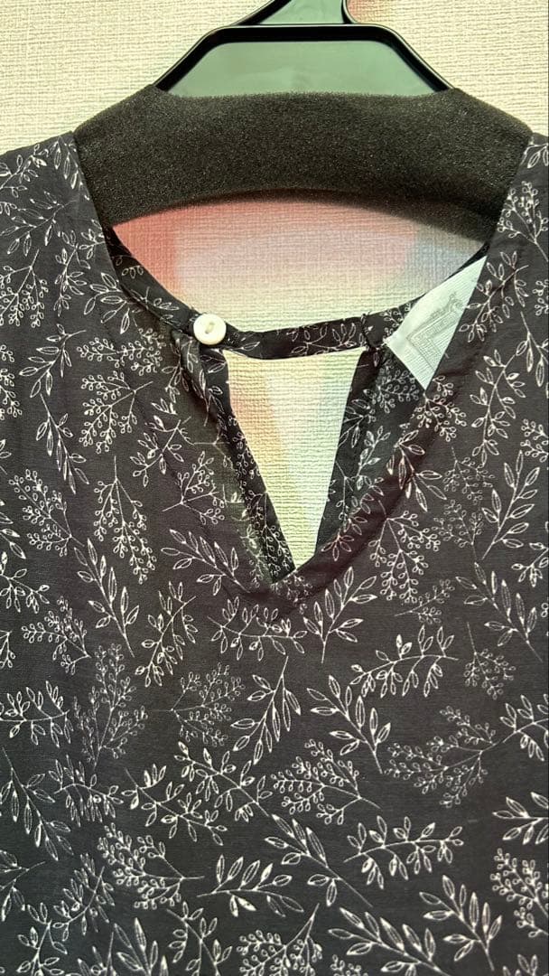 BEARDSLEYビアズリー リーフプリントギャザーワンピース　花柄