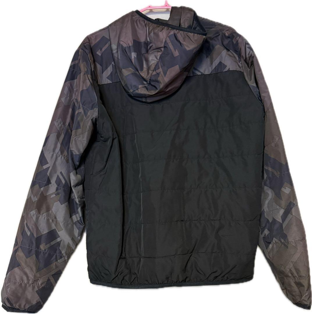 美品 ARMANIメンズ EA7 メンズテニスジャケット 中綿入りジャケット