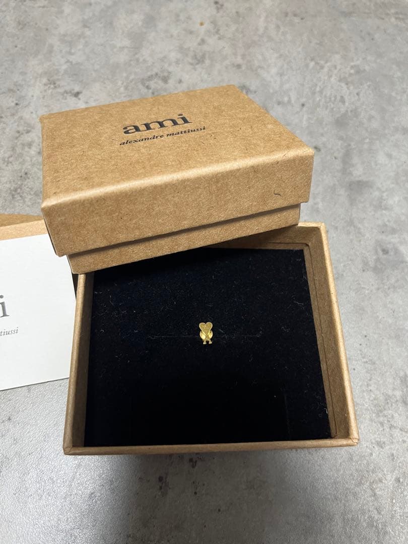 アミパリス ピアス　ハート