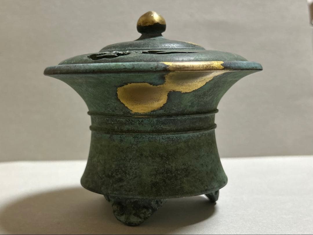 四代　秦蔵六　塗金銅香炉『瑞雲』