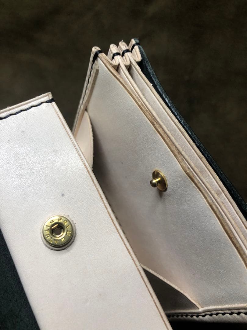 エムピウ ミッレフォッリエ風　革財布　ハンドメイド　手縫い