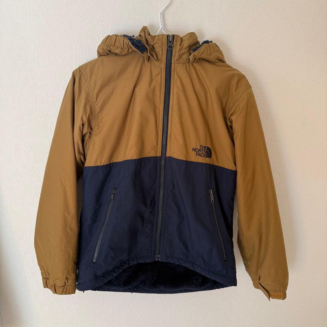 THE NORTH FACE コンパクトノマドジャケット　裏ボア　フード付き