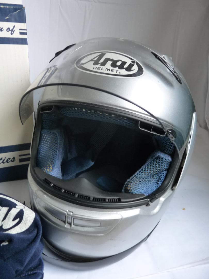 Arai Astro-M フルフェイスヘルメット シルバー 収納袋付き