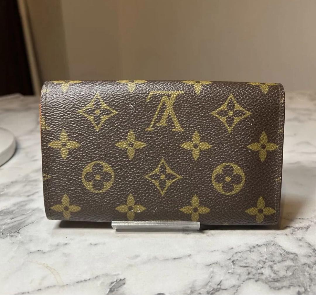 ルイヴィトン 二つ折り財布 ポルトモネビエトレゾール M61730 8540