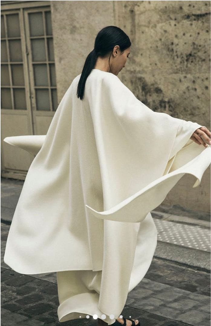 R*a様 【新品タグ付き】中村江里子さん着用ロングポンチョ