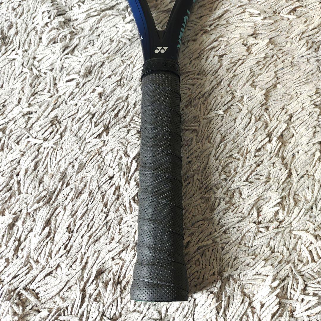 【2022年モデル】イーゾーン 100SL テニスラケット　YONEX　ブルー