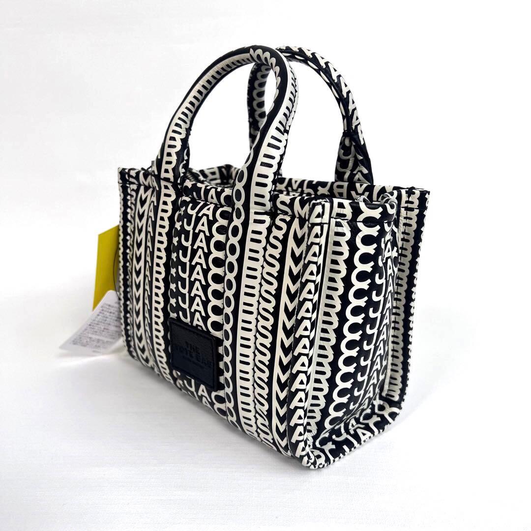 新品マーク ジェイコブス　ザモノグラムレザー クロスボディトートバッグ マイクロ