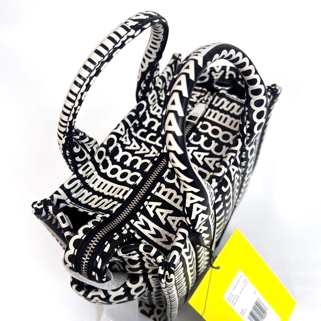 新品マーク ジェイコブス　ザモノグラムレザー クロスボディトートバッグ マイクロ