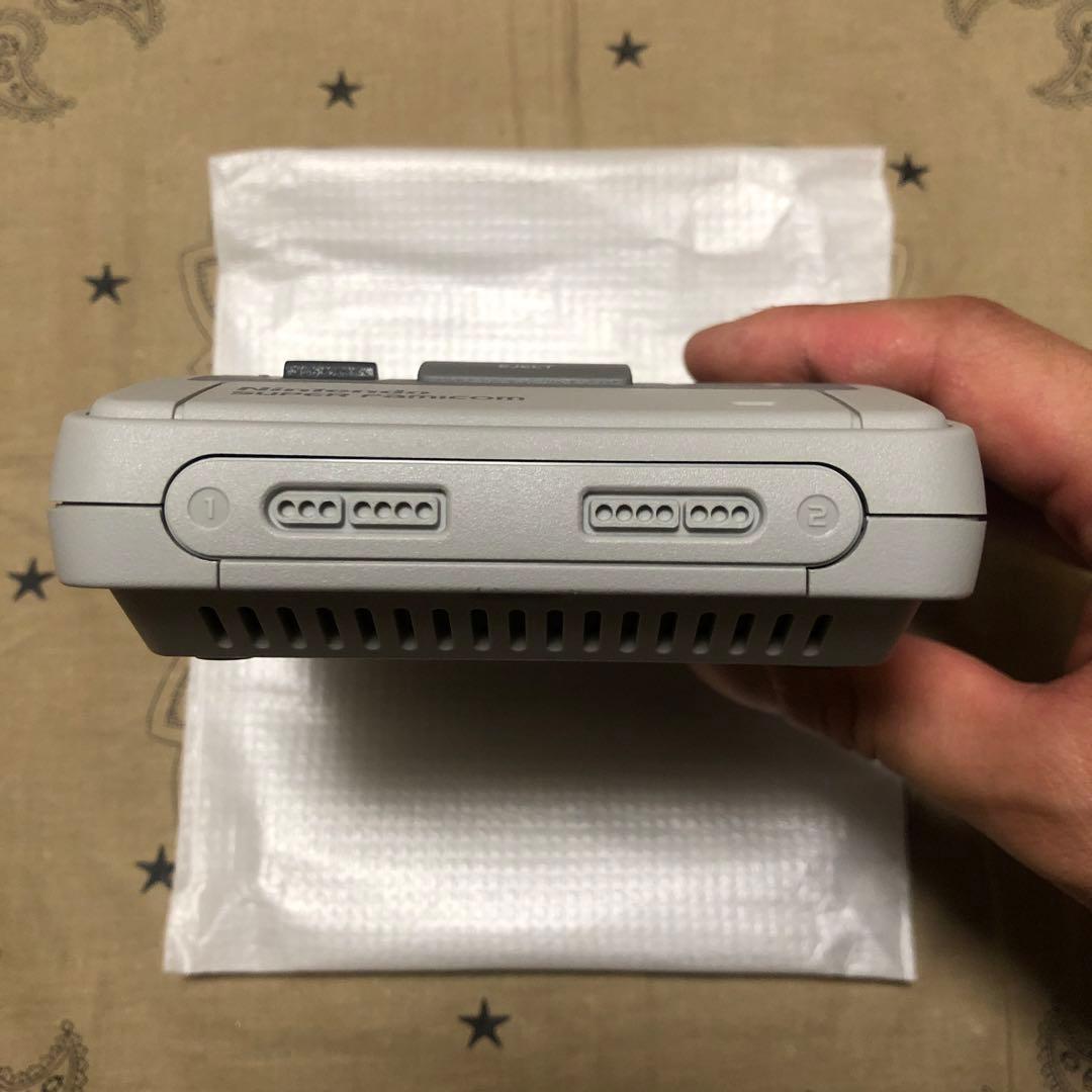 ほぼ新品 ニンテンドークラシックミニ スーパーファミコン