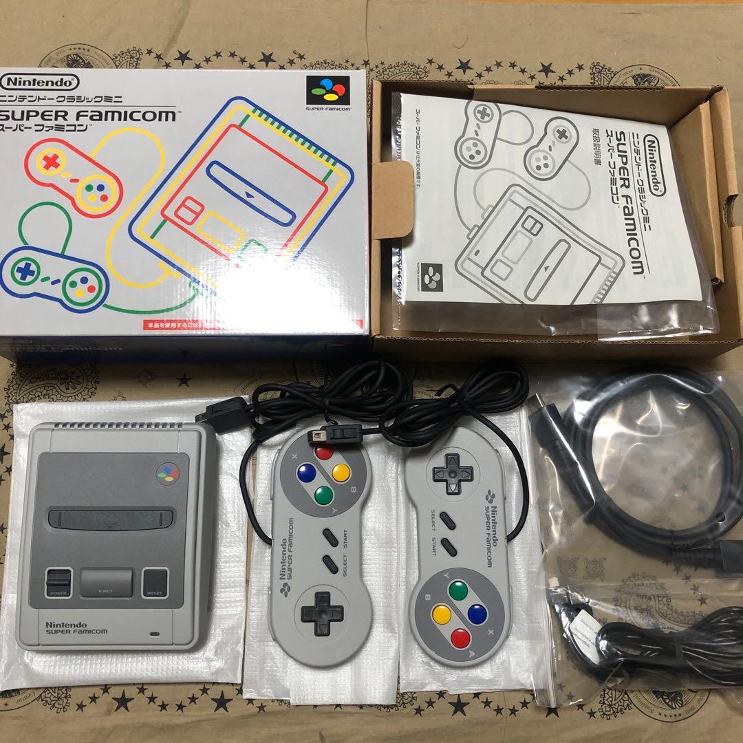 ほぼ新品 ニンテンドークラシックミニ スーパーファミコン