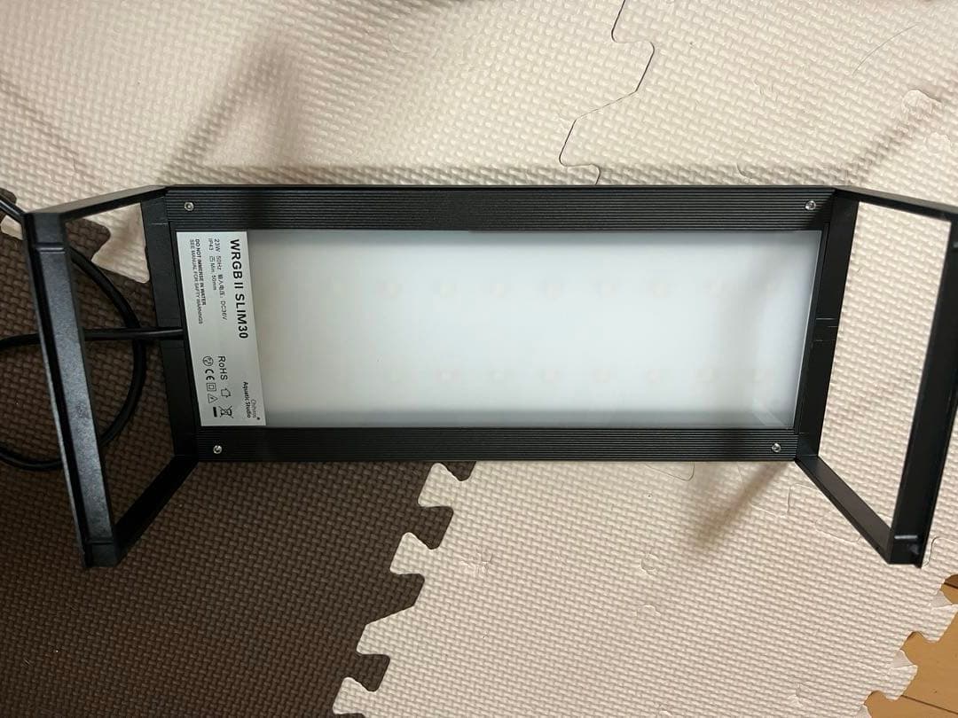 chihiros WRGB II SLM30 LEDライト