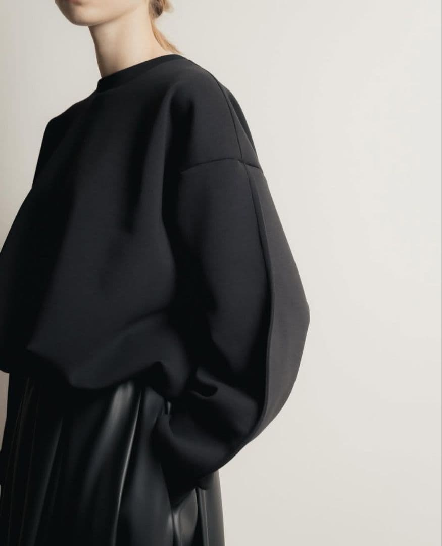 トップス heve Cloud Balloon Sweat black