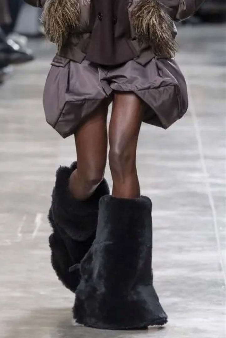 テ*ー様 Sacai 25aw ナイロンツイル カーゴショーツ