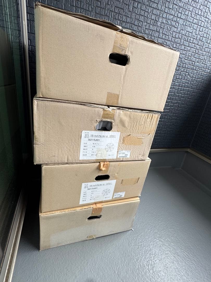 SKフォレスターSTIスポーツ　純正ホイール①