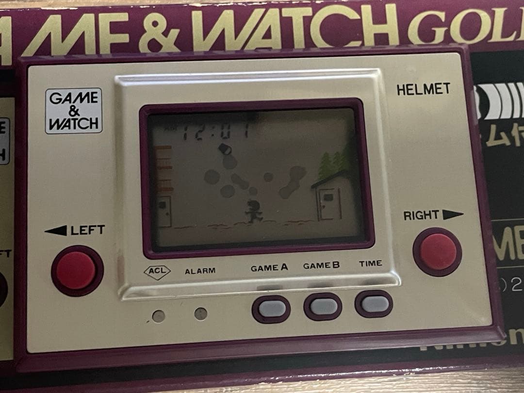 Nintendo ゲーム&ウォッチ HELMET ヘルメット　レトロ　可動品