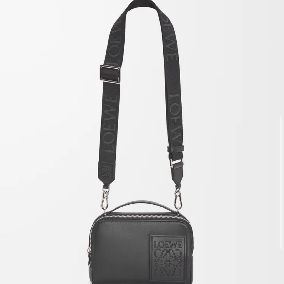 美品　LOEWE カメラクロスボディバッグ　ミニブラック