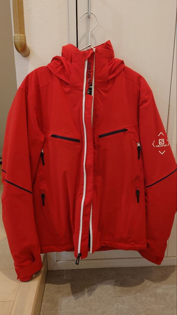 SALOMON　サロモン　スキーウェア　ジャケット　赤　Sサイズ