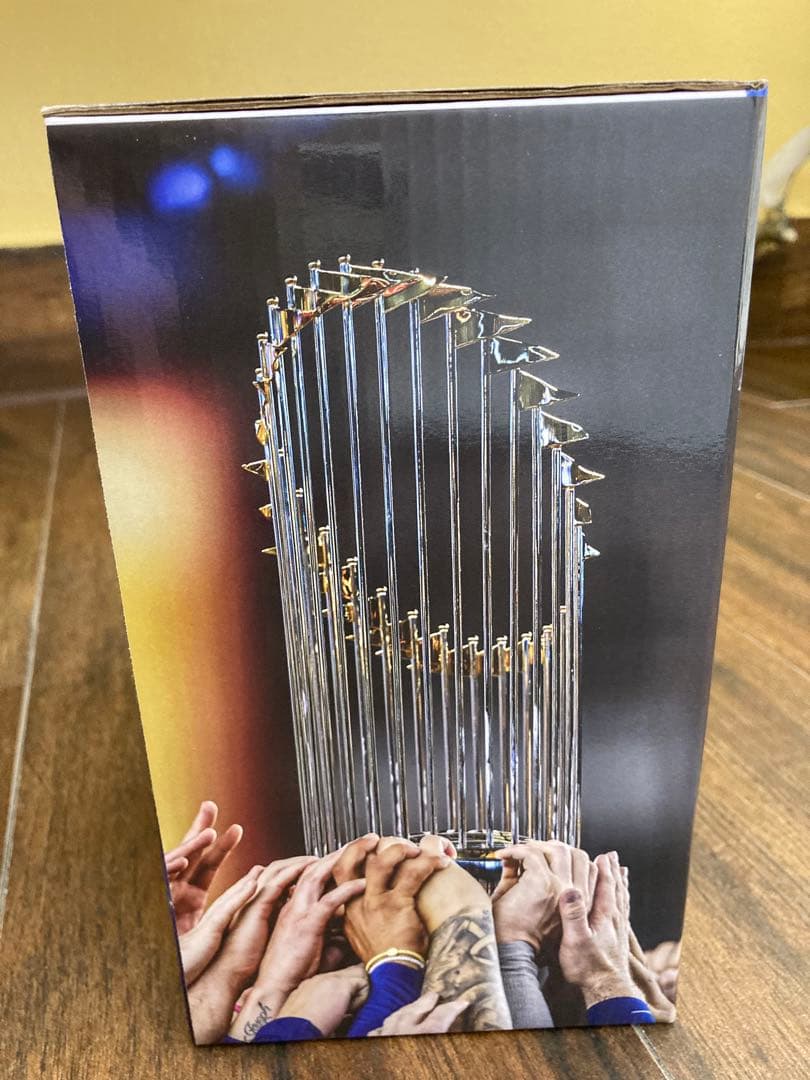 ロサンゼルス・ドジャース 2024年 ワールドシリーズ レプリカトロフィー