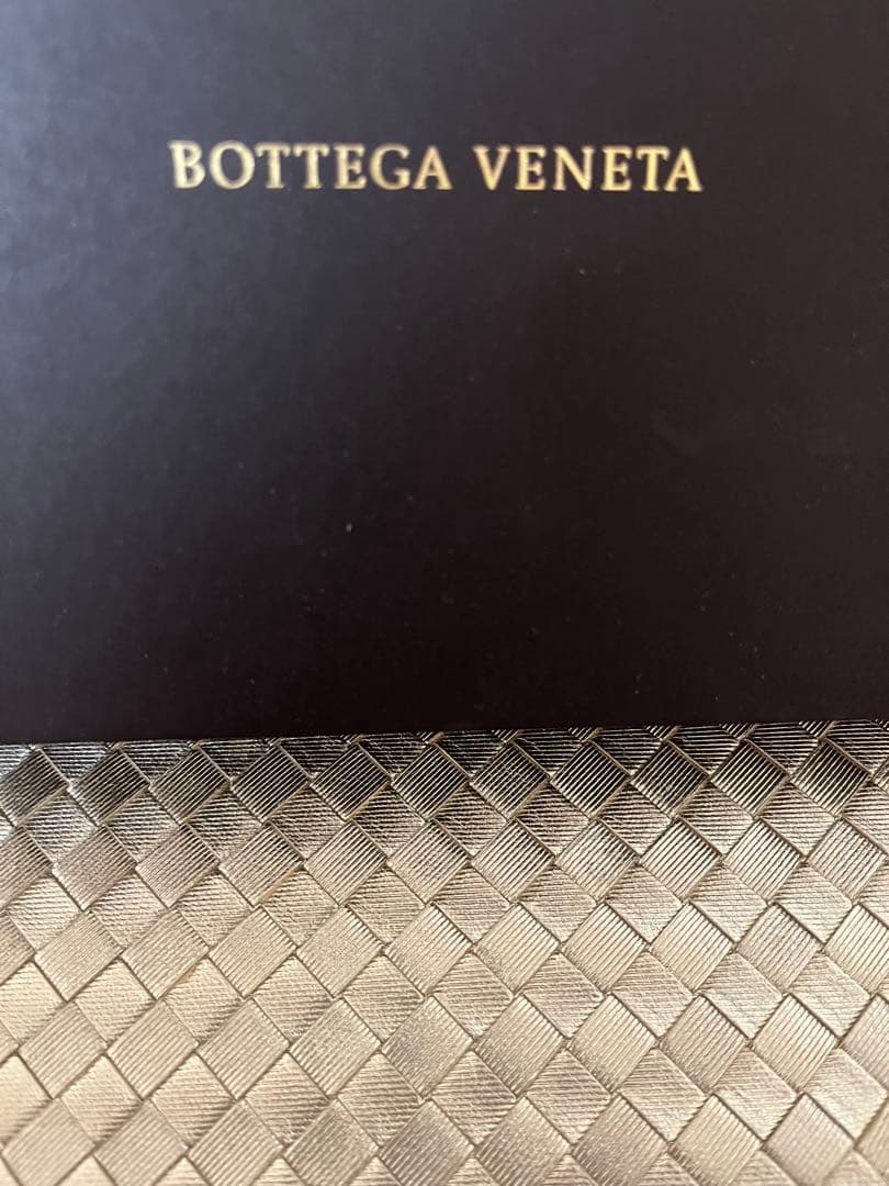 Bottega Veneta 幸運のゴールド長財布