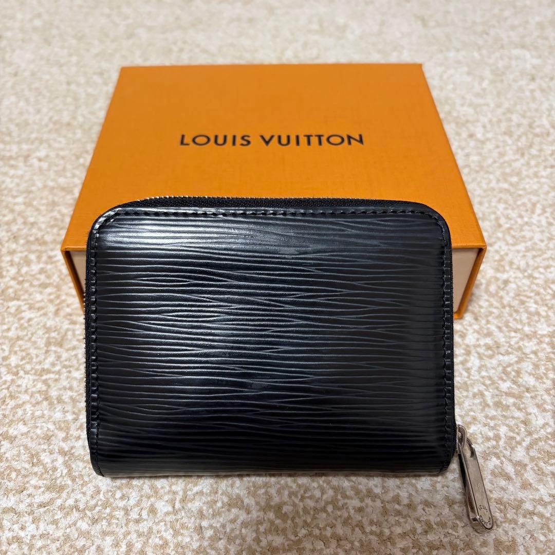 LOUIS VUITTON ジッピー・パース ブラック