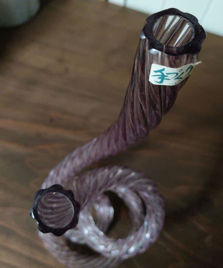 ウェーブ　ガラス　花瓶