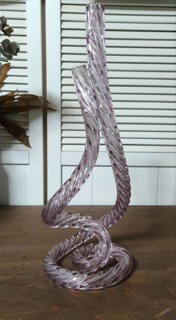 ウェーブ　ガラス　花瓶