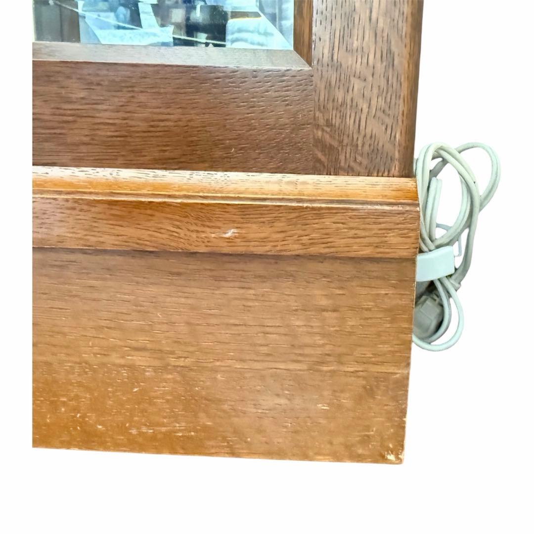 こぶろきわ【カリモク】コロニアル 照明付き 飾り棚 コーナーキャビネット