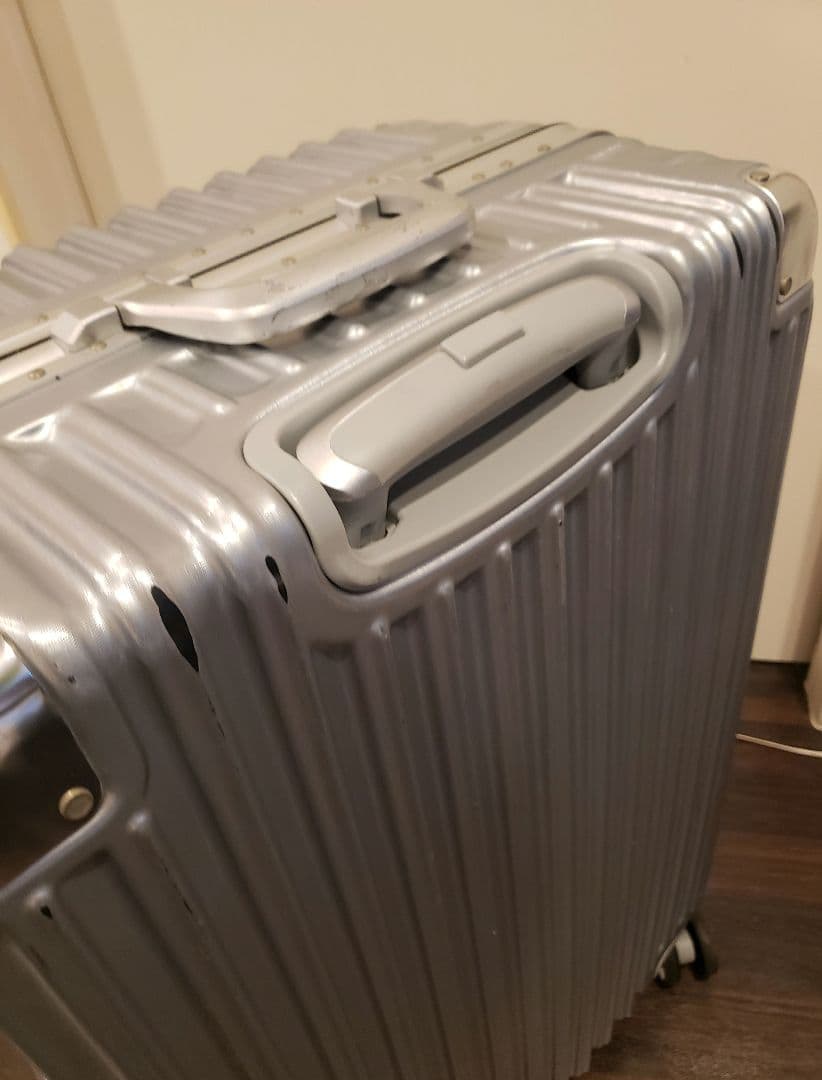 TRIDENT　TSAロック付　ダイヤル式　キャリーケース　スーツケース　92㍑