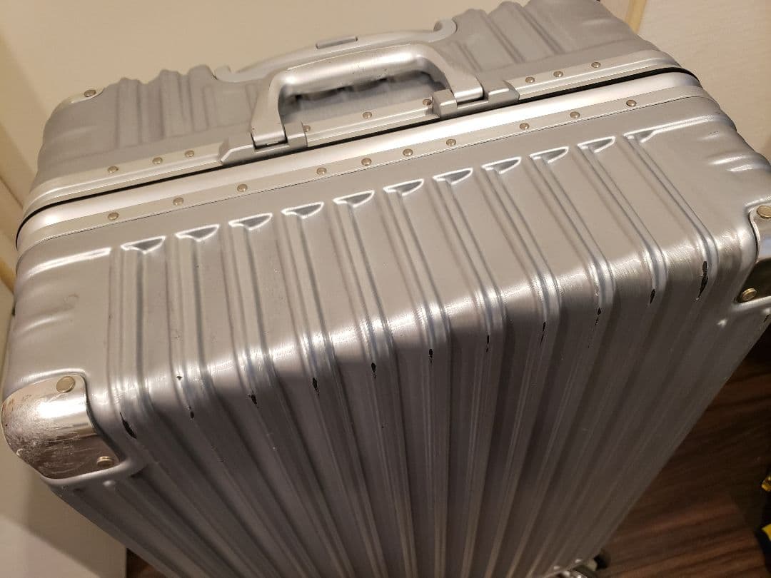 TRIDENT　TSAロック付　ダイヤル式　キャリーケース　スーツケース　92㍑