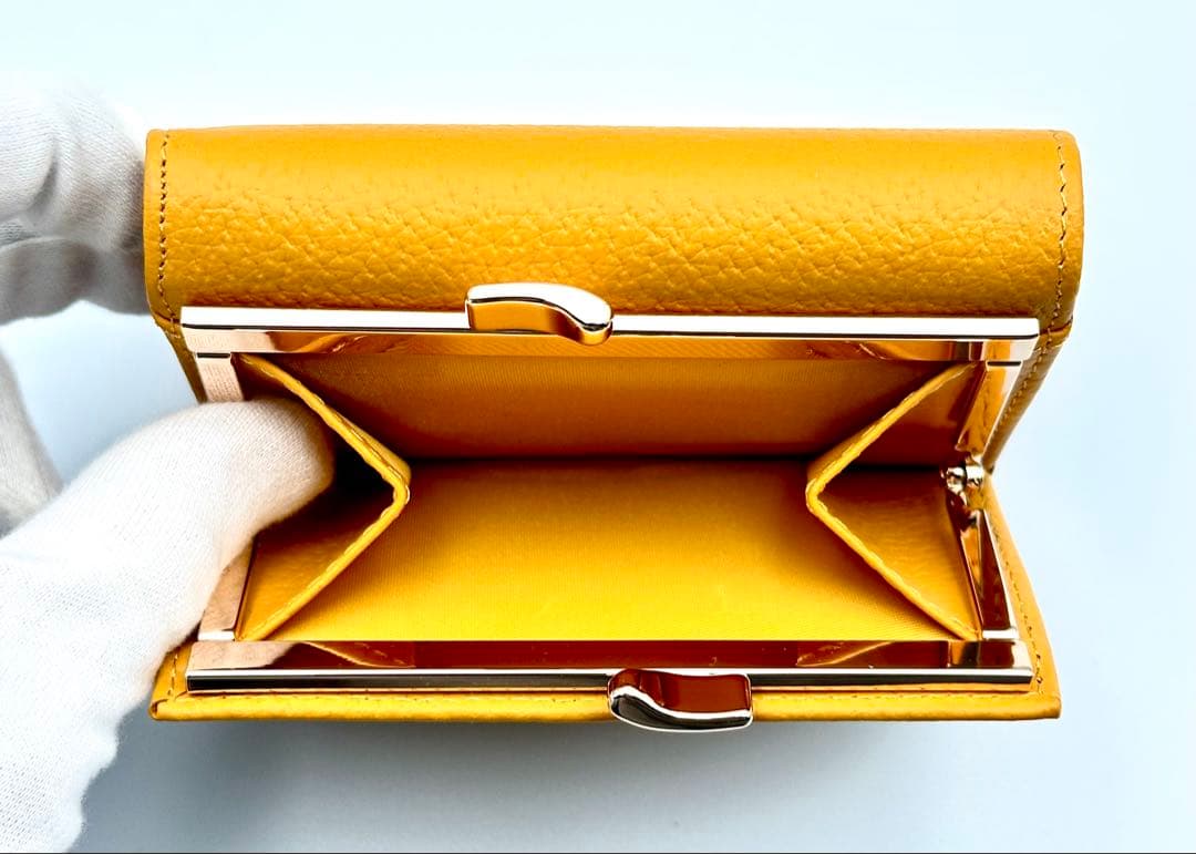 【♡新品✦レア♡】Vivienne Westwood 三つ折り財布 イエロー