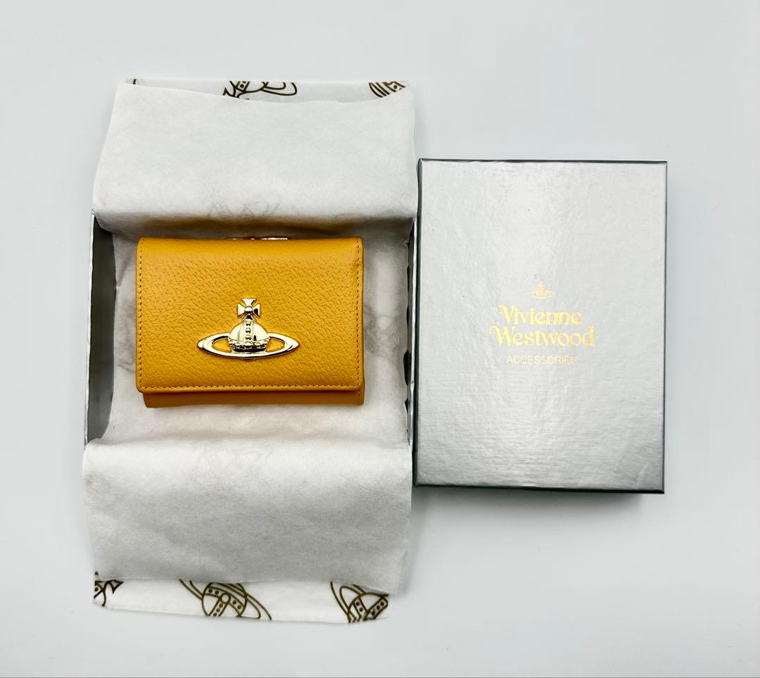【♡新品✦レア♡】Vivienne Westwood 三つ折り財布 イエロー