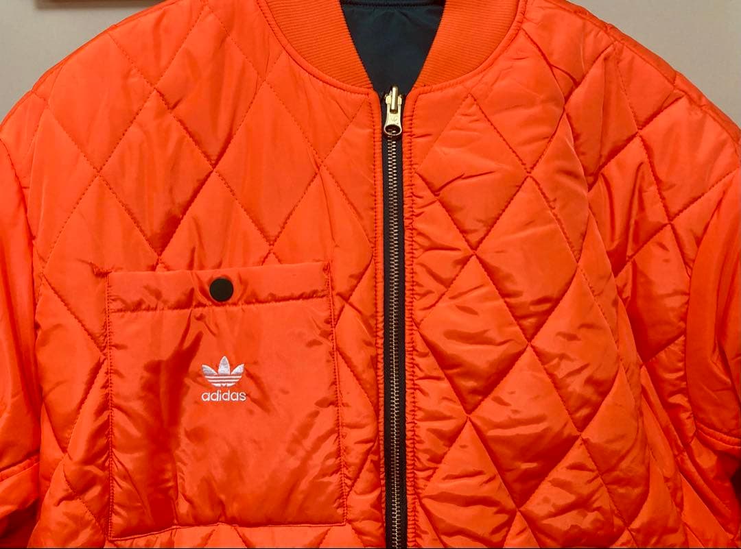 アディダス/アディレニウム MA-1 ボンバージャケット リバーシブル 深緑