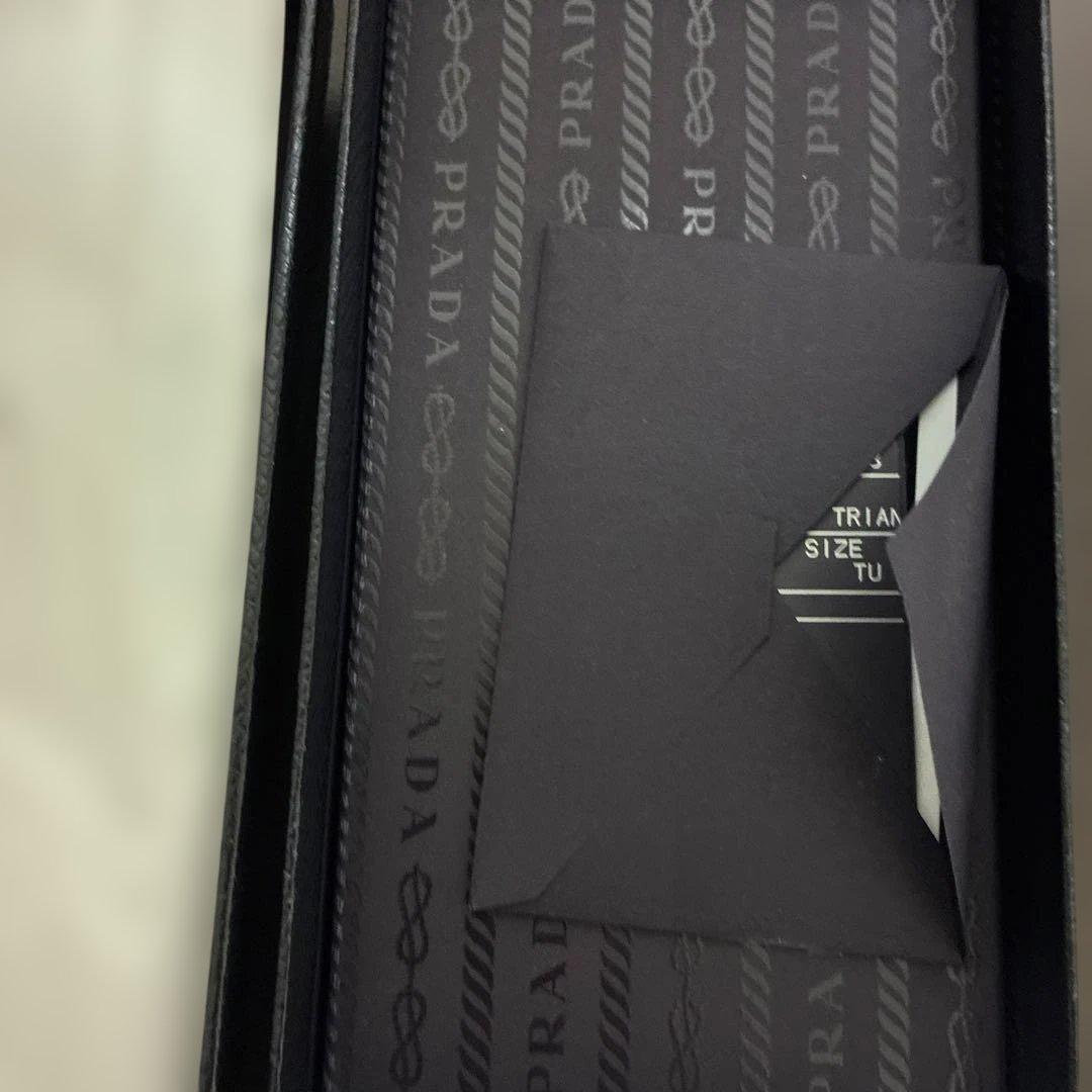 PRADA ブラックレザー iPhone12Proケース