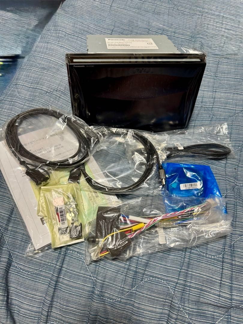 スズキ純正カーナビ10インチ 未使用