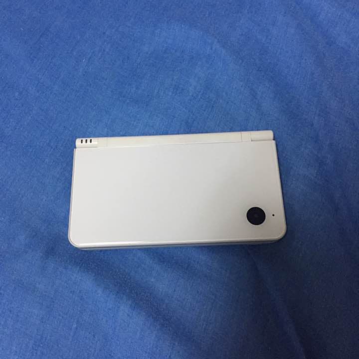 任天堂 DSi LL