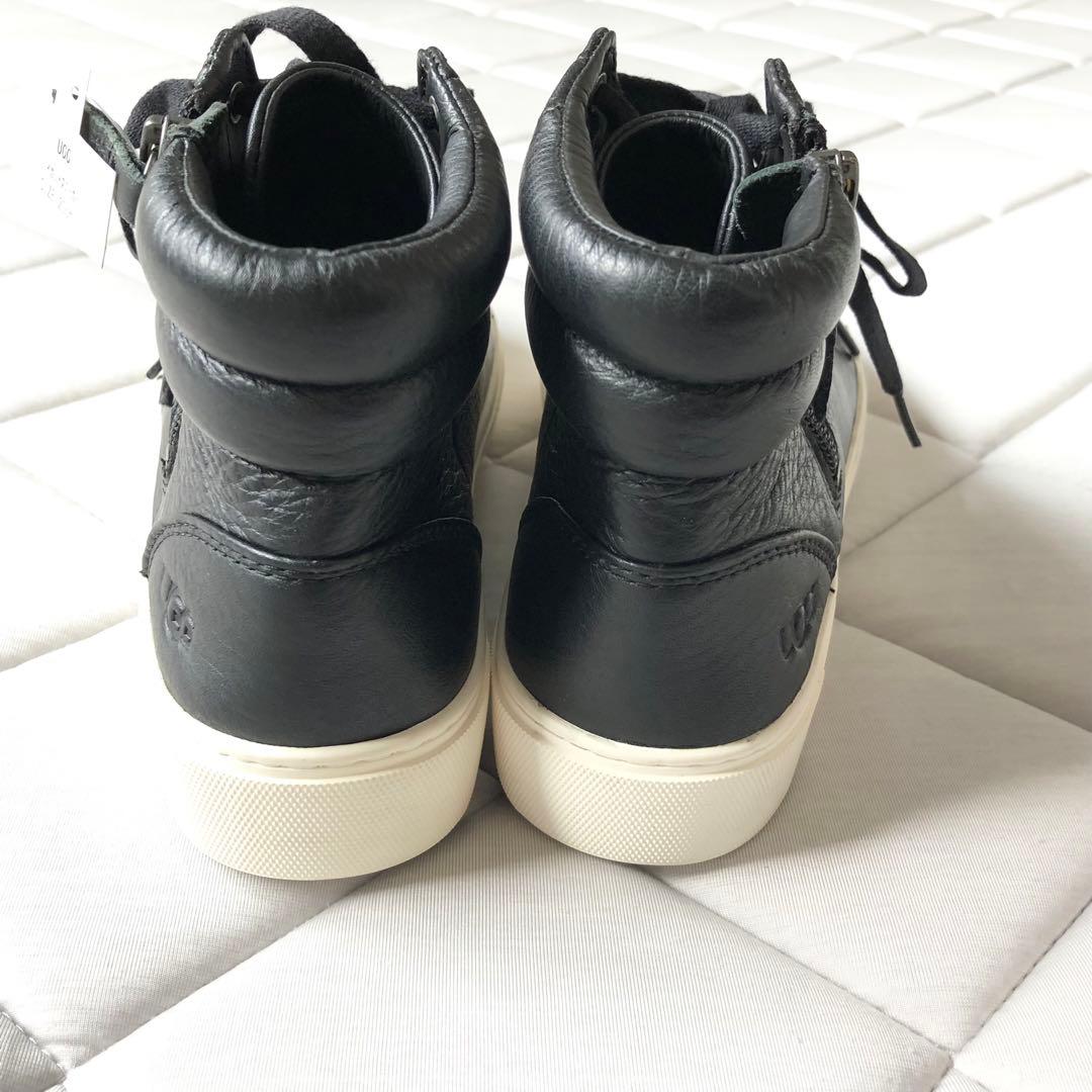 新品試着 UGG OLLI アグ レザー ハイカット ブラック サイドジップ23